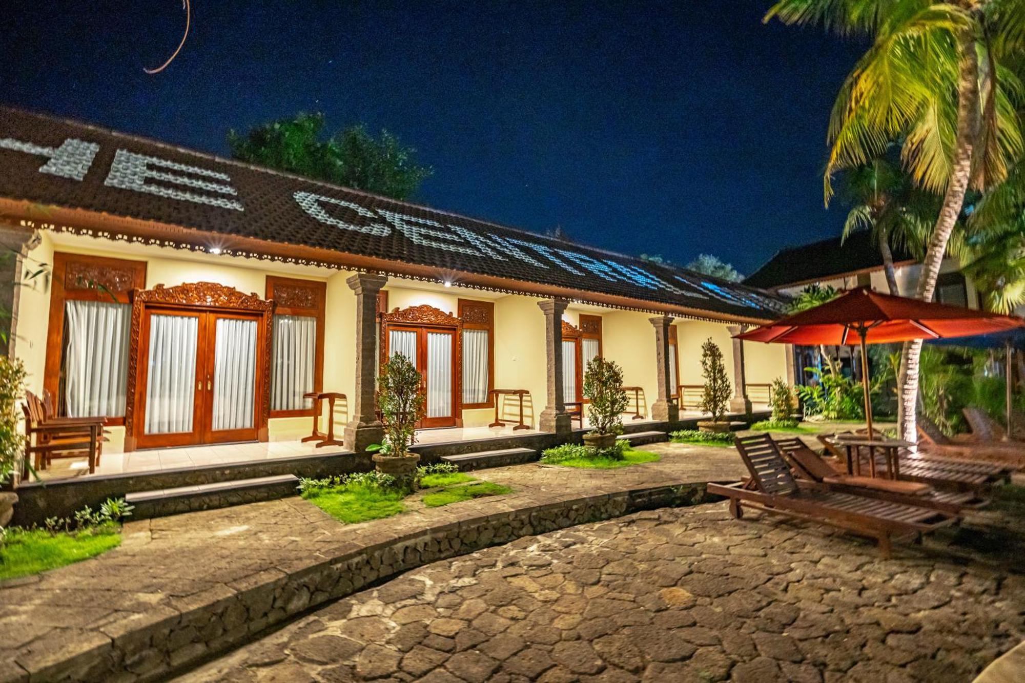 The Central Lovina Hotel & Restaurant Экстерьер фото